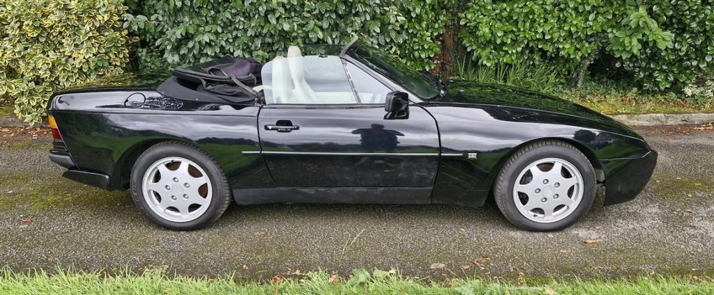 1990 Porsche 944 Convertible