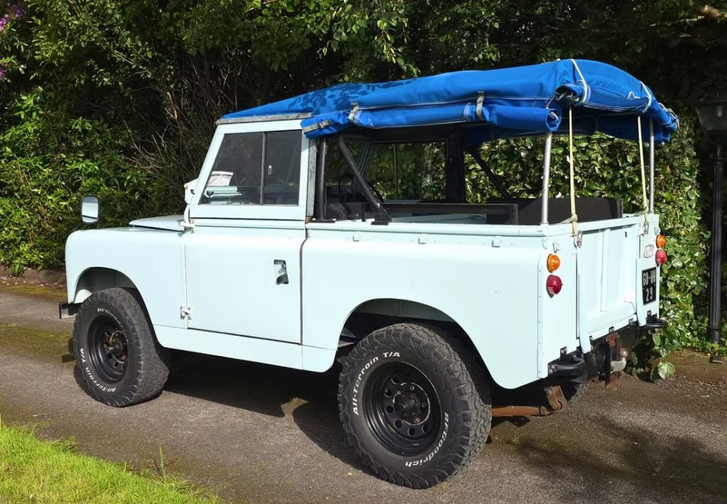 17landrover