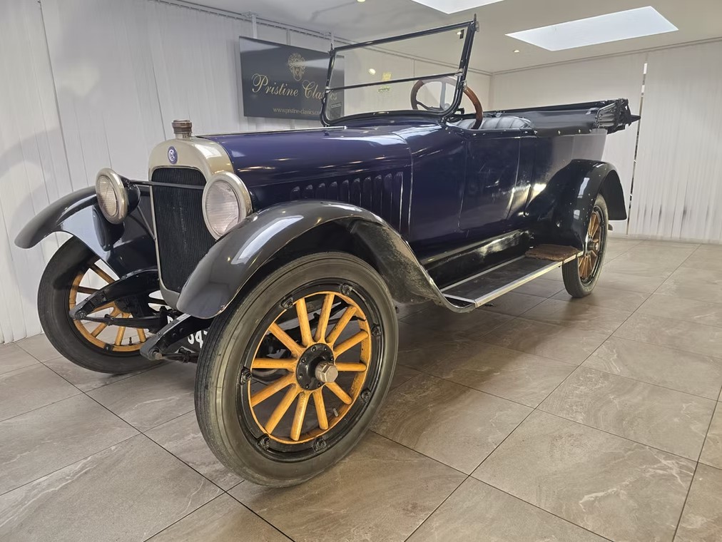 1918 Chalmers Six-30 Open Tourer-1