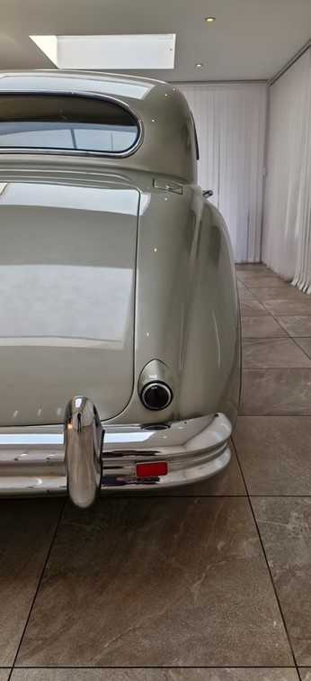 1952 Jaguar MK VII-15