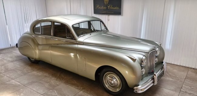 1952 Jaguar MK VII-22