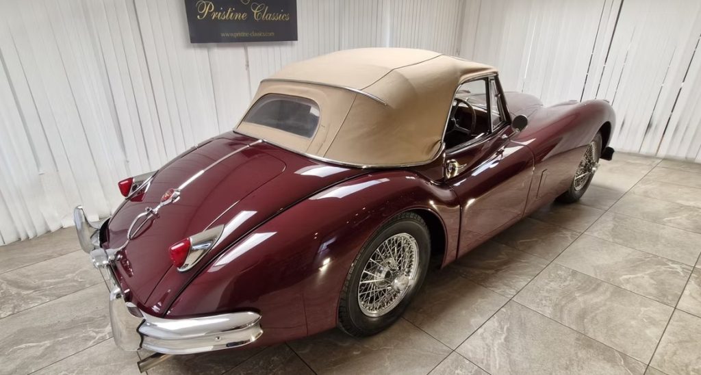 1955 Jaguar XK140 DHC-11