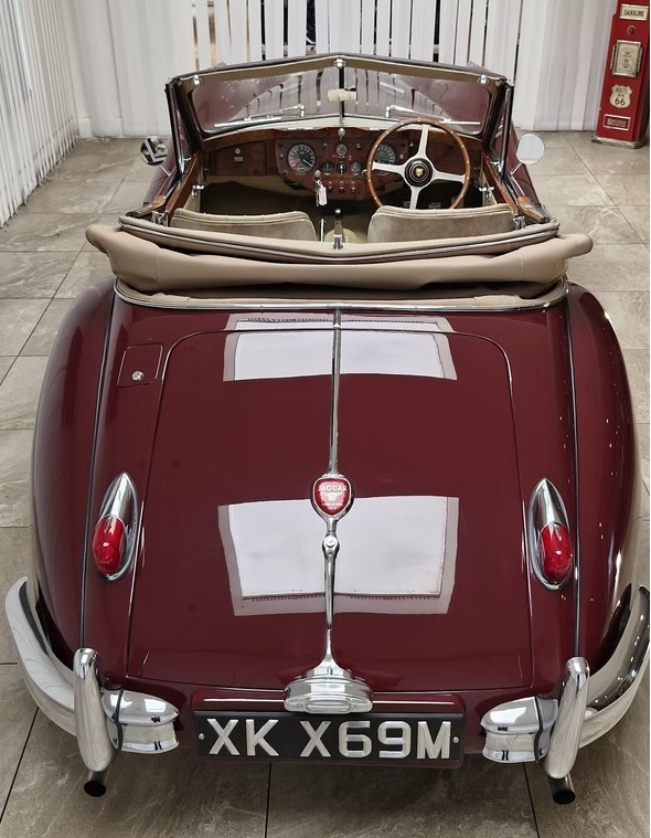 1955 Jaguar XK140 DHC-26