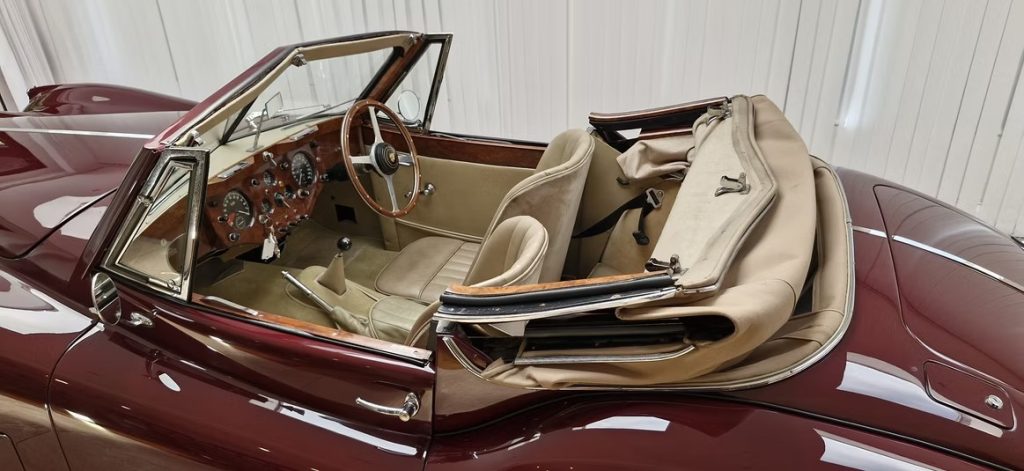 1955 Jaguar XK140 DHC-29