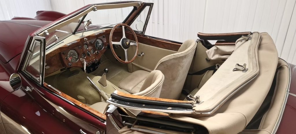 1955 Jaguar XK140 DHC-31