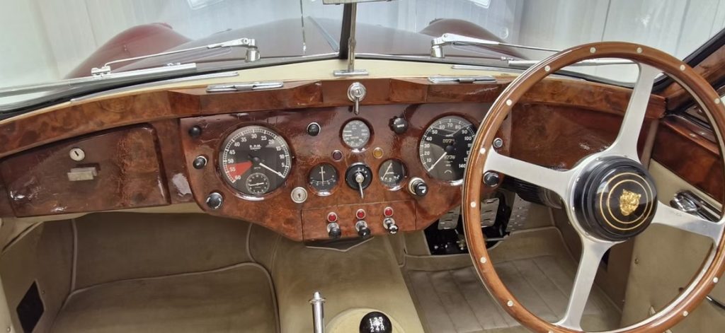 1955 Jaguar XK140 DHC-33