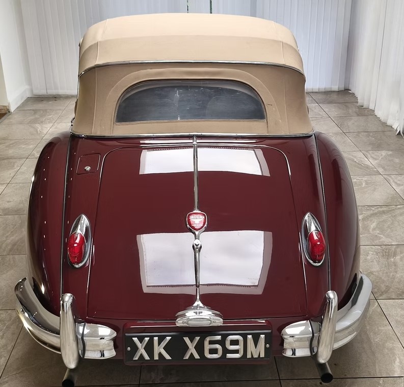 1955 Jaguar XK140 DHC-41