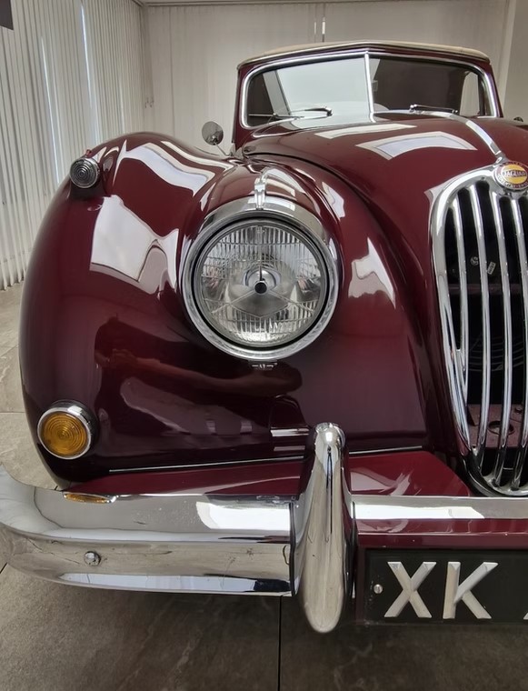 1955 Jaguar XK140 DHC-44