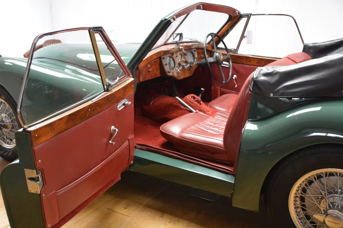 1956 Jaguar XK140DHC7