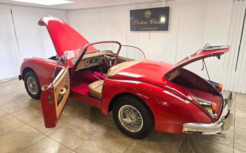1959 Jaguar XK 150 3.4 S-9