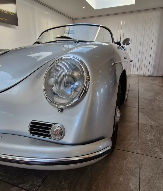 1961 Porsche 356 Speedster