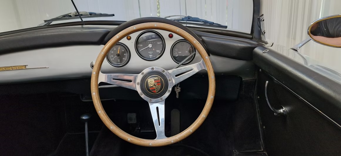 1961 Porsche 356 Speedster