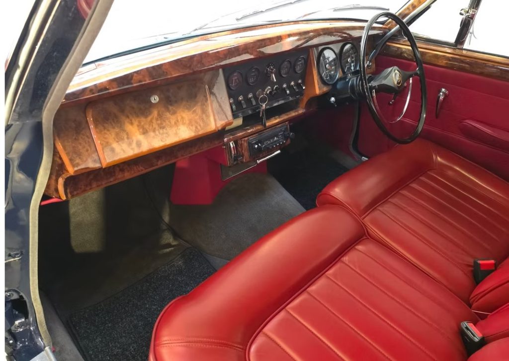1964 Daimler 2.5 V8 Automatic 25