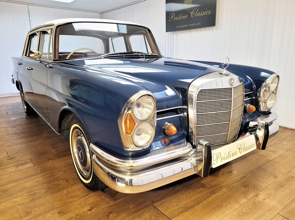 1965 Mercedes Fintail-9