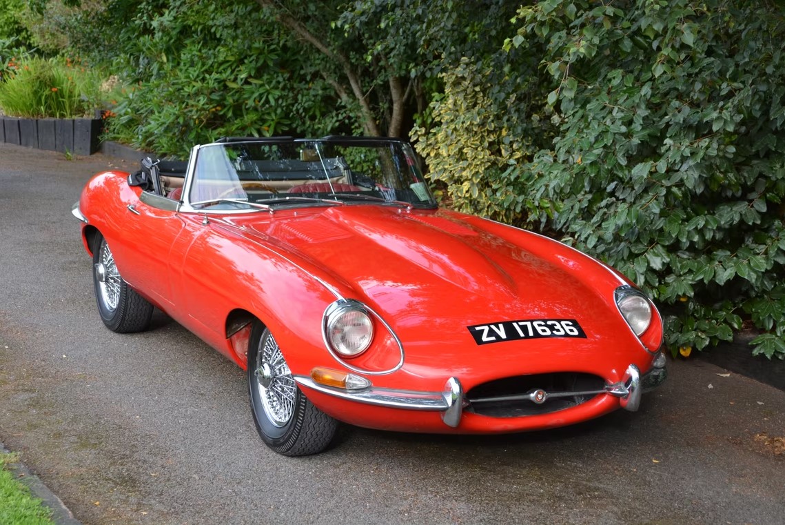 1968 Jaguar E-Type-2