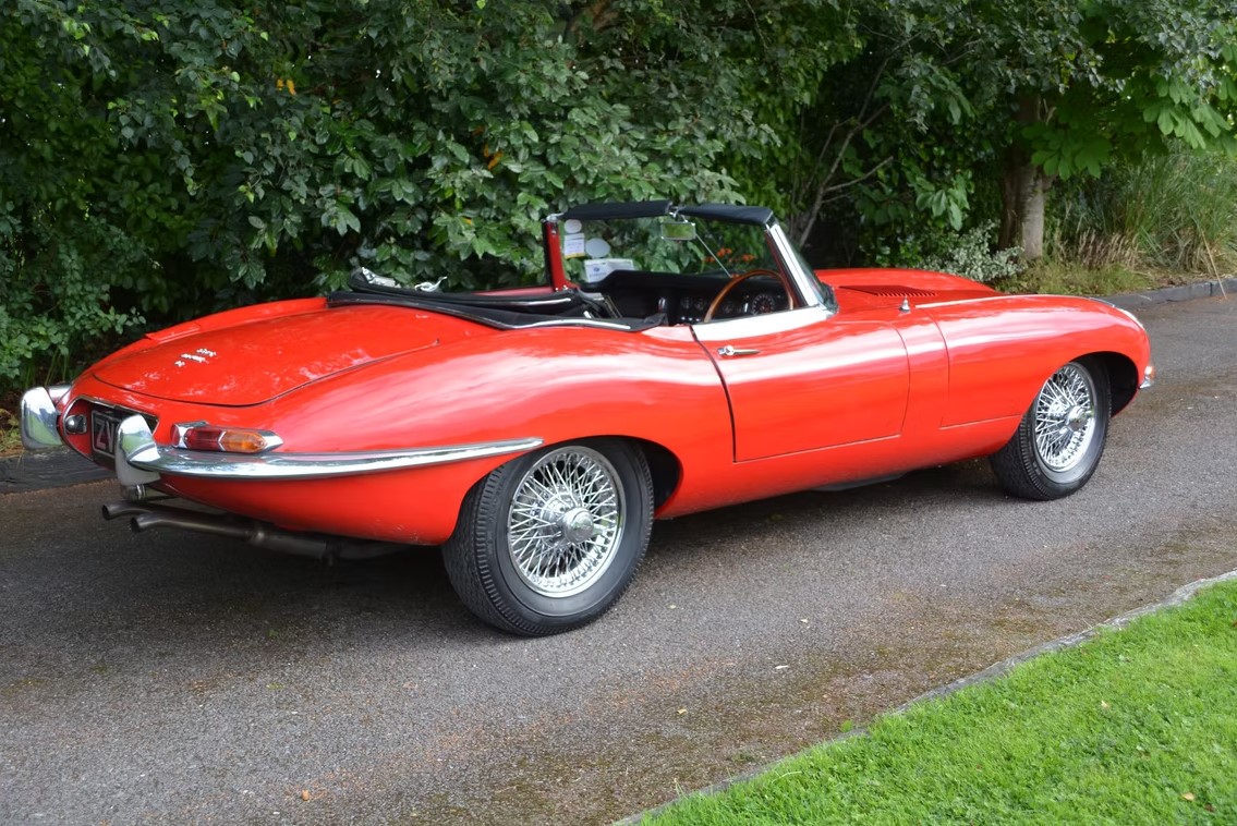 1968 Jaguar E-Type-3