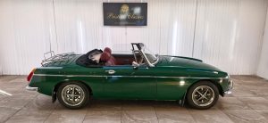 1973 MG MGB Roadster-6
