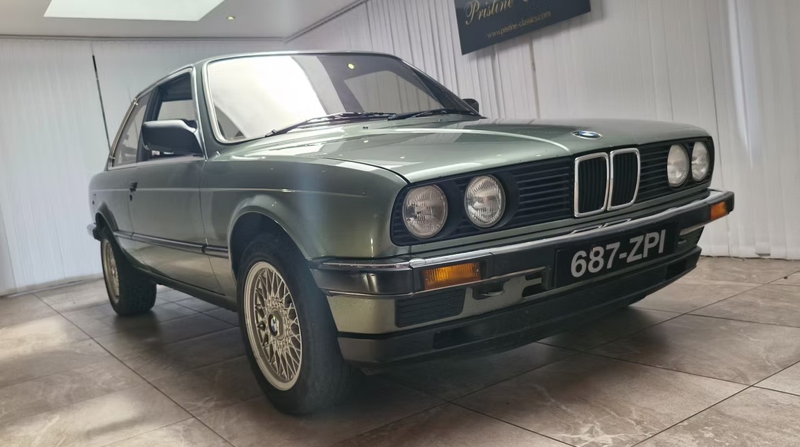 1985 BMW 320i-12