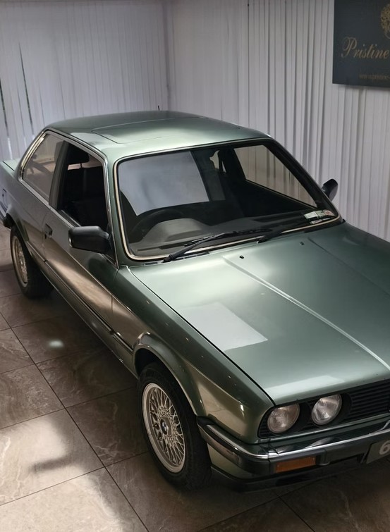 1985 BMW 320i-14