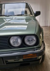 1985 BMW 320i-5