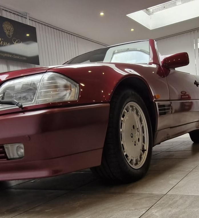 1990 Mercedes-Benz 500 SL-29