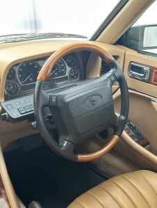 1994 Jagualr XJ81