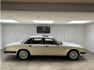1994 Jagualr XJ81