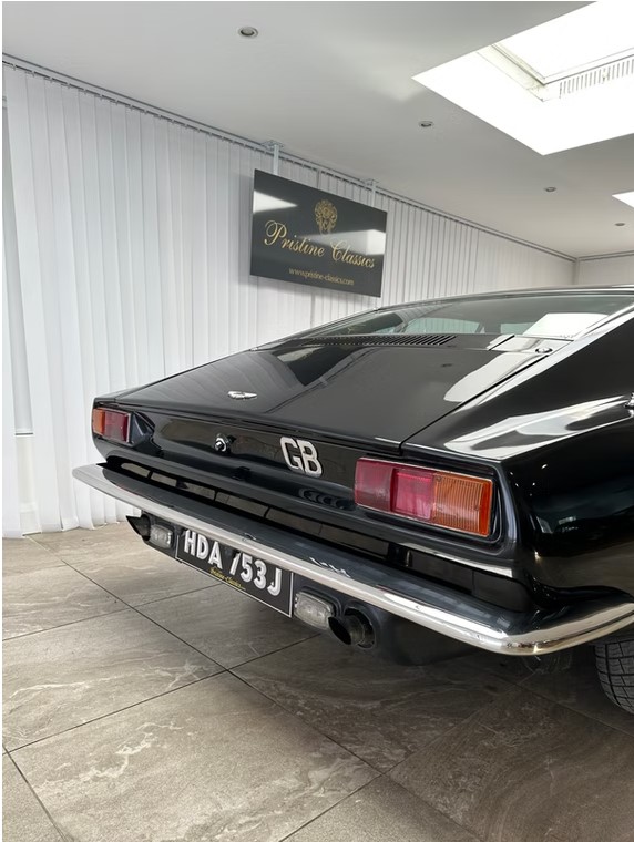 Aston Martin DBS 3