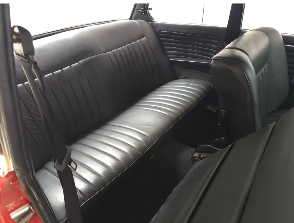 1974 BMW 23