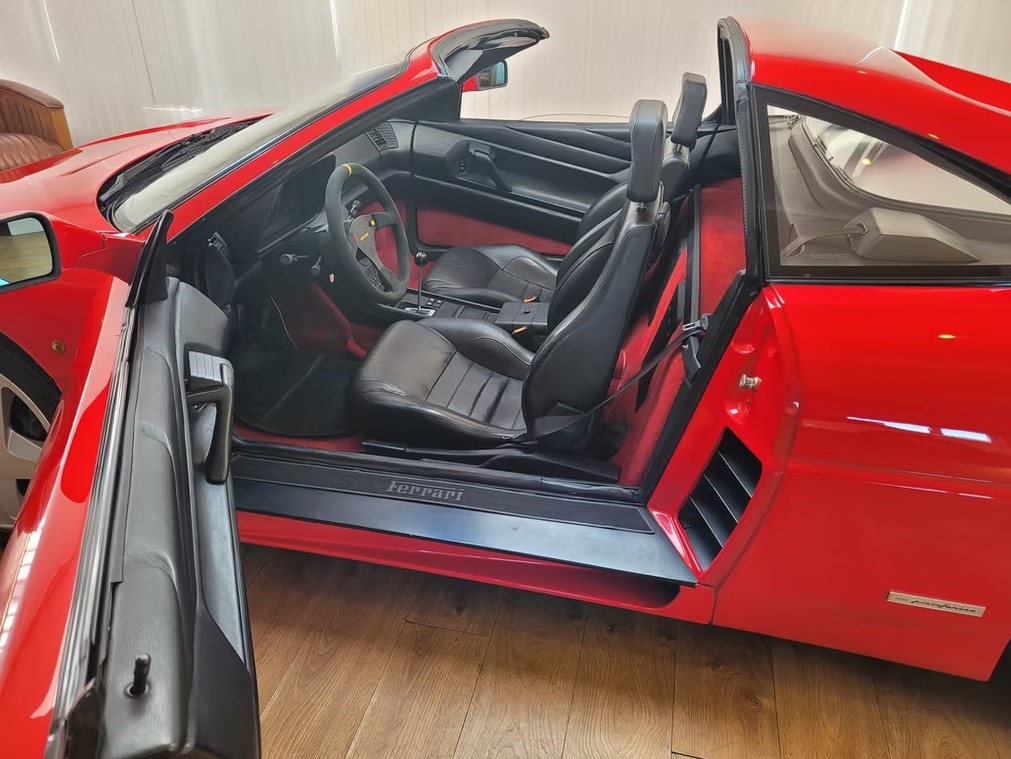 1990 Ferrari 348 TS 13