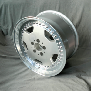 Maxilite Aero 3 Style 8.5x17 5x112 - AMA3851713SP