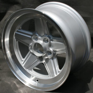 Maxilite staggered Penta Style set 8x16 front | 9x16 rear for Mercedes W116 - AMPE8916-mercedesw116