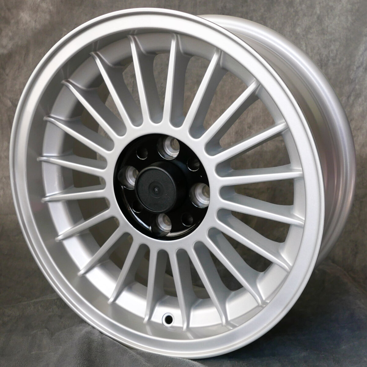 Maxilite staggered Spoke/Alpina Style set 6x15 front | 7x15 rear - BMAL67154100