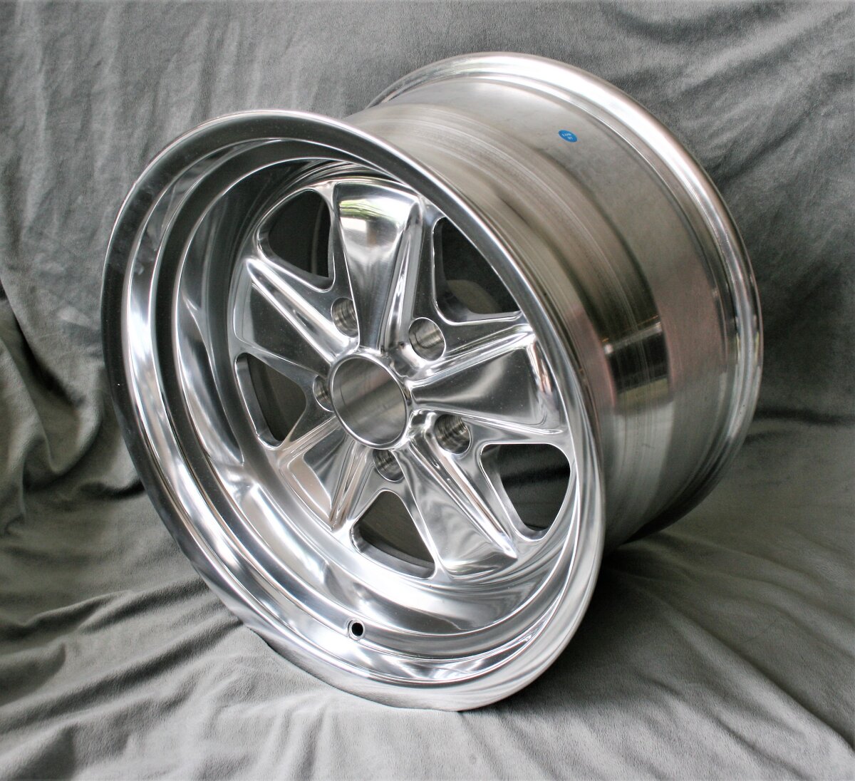 Maxilite 5-Spoke Style 10x17 – Porsche 911 SC