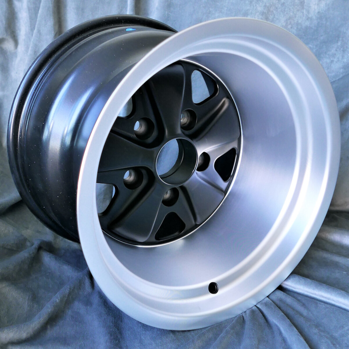 Maxilite 5-Spoke Style 11x15 – Porsche 911 Carrera 2.7/3.0/3.2