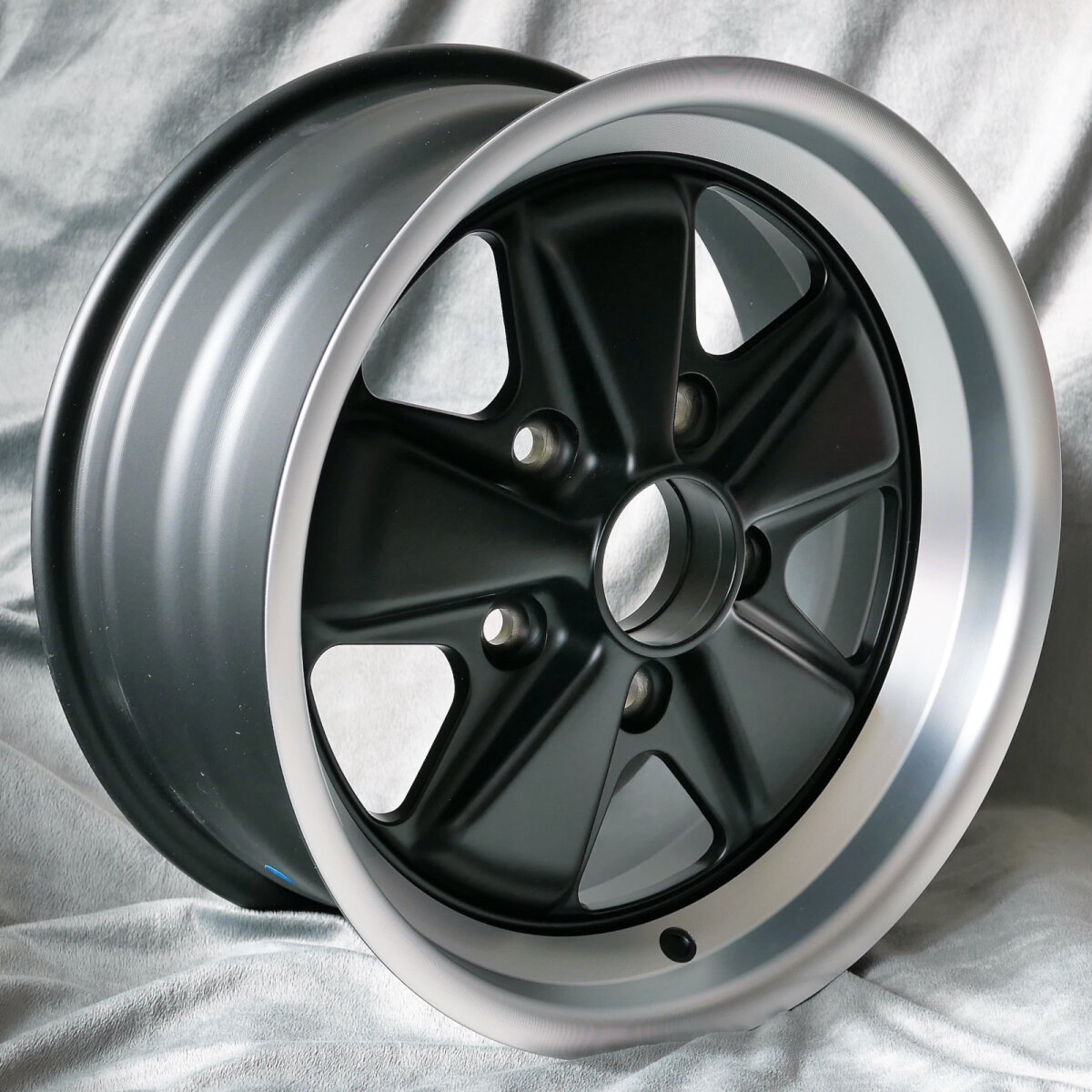 Maxilite 5-Spoke Style (72 Design) 7x15 – Porsche 914/6