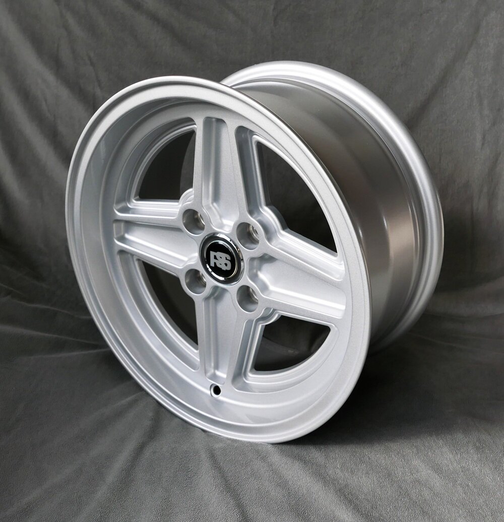 Maxilite RS Style 7x15 – Ford Cortina Mk5