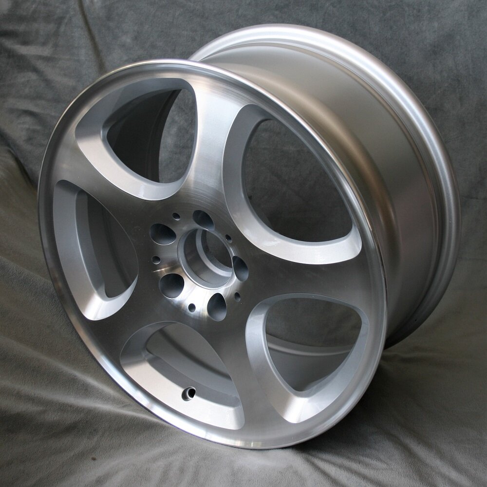 Maxilite Sador Style 8,25x17 – Mercedes W203 C Klasse